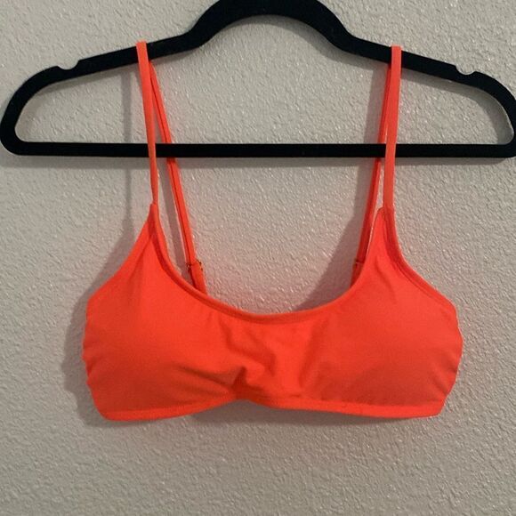 NWT- Gabrielle Union- Neon Orange bikini top- Size Small - Picture 1 of 7